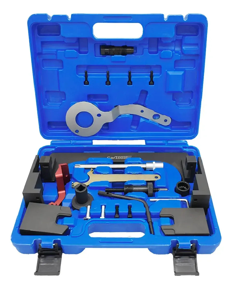 Este Kit Maestro de Sincronización y Puesta a Tiempo para Motores BMW / MINI B38, B48 y B58 (OEM 2358122 / 2456372 / 2360895 / 114320 / 2288380) de CARTOOLS MX reúne todas las herramientas necesarias para fijar mecánicamente los árboles de levas de admisión y escape, inmovilizar el cigüeñal en su Punto Muerto Superior (PMS), bloquear el tensor y desarmar el ensamble con exactitud de nivel agencia.